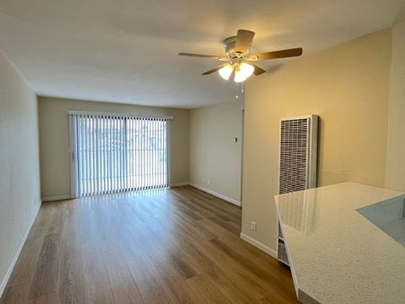 3rd image of 1039 Junipero Ave APT 4