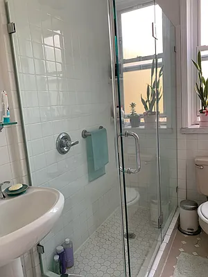 Rented by Realty Collective | media 12