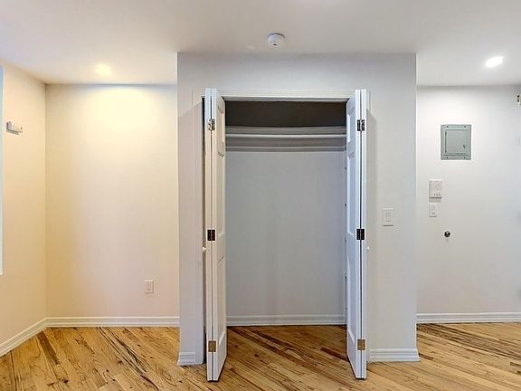 5th image of 120 Orchard St #A2