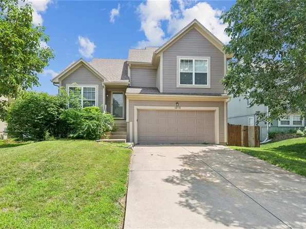 1010 N Clinton St, Olathe, KS 66061