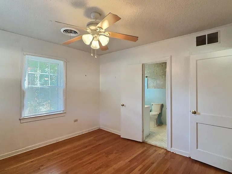 487 S Center St — Photo 22