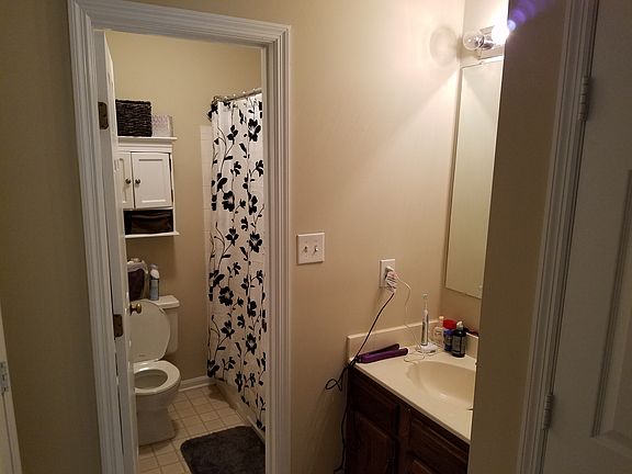 4th image of 7605 Derryclare Dr