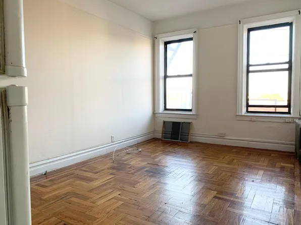 2617 Halperin Ave #4, Bronx, NY 10461