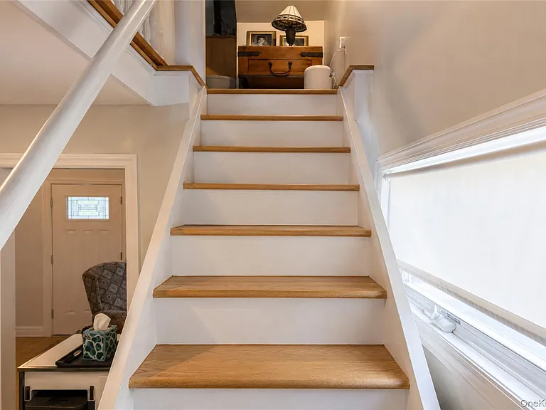 81 Daly Rd — Photo 11