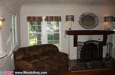 5th image of 3645 Woods Ave