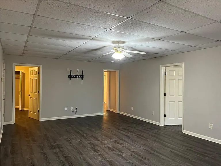 2476 Sewell Mill Rd — Photo 36