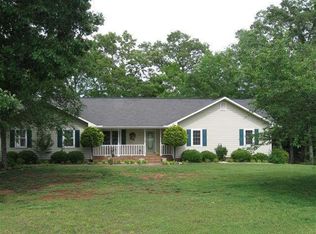 190 Ridgewood Cir, McDonough, GA 30252