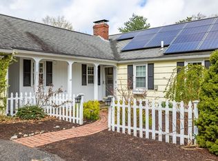 42 Depot St, Westford, MA 01886