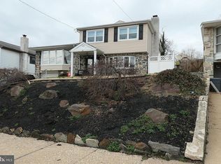 605 Renz St, Philadelphia, PA 19128