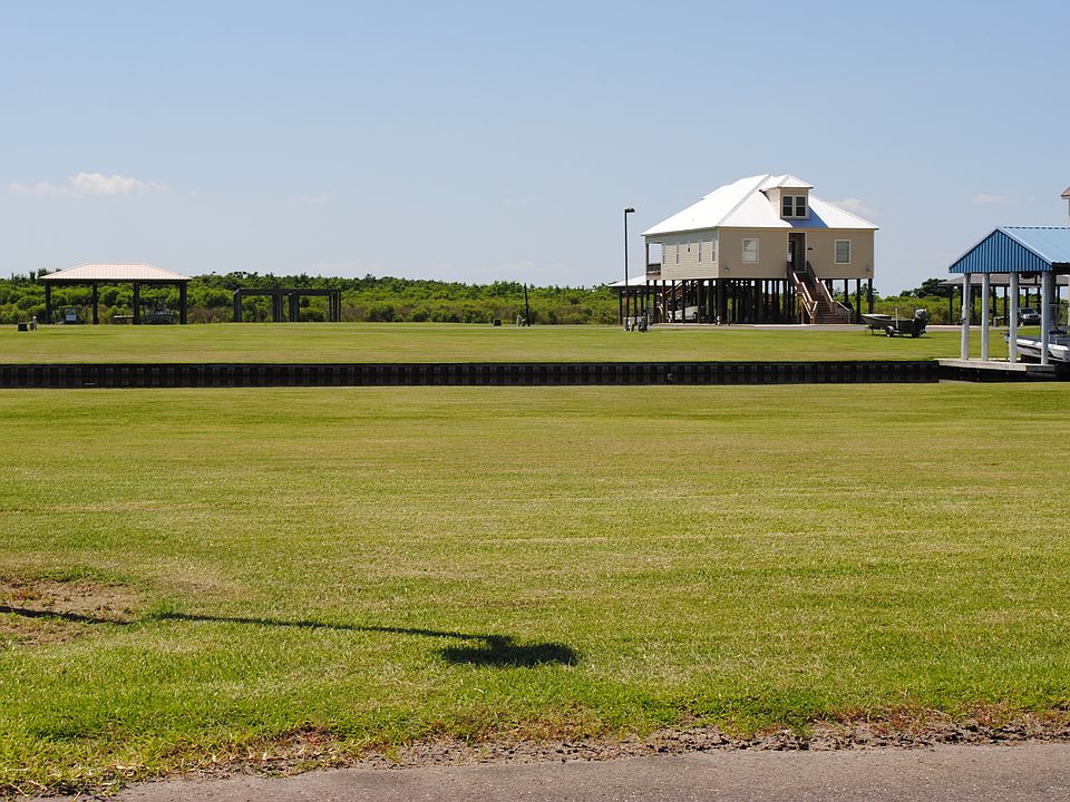 1st image of 2460 Fort Beauregard Blvd