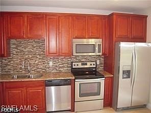 2nd image of 17506 Cherry Ridge Ln