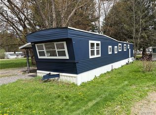 7207 Hunters Creek Rd, Holland, NY 14080