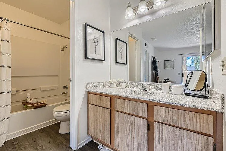 Highland Meadows — Photo 19