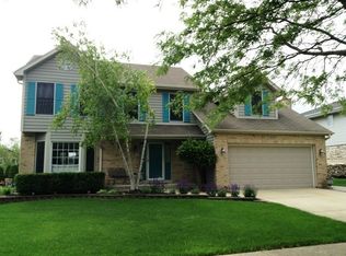 880 Woodcrest Ln, Lemont, IL 60439