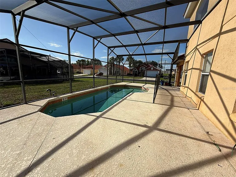 1153 Solana Cir — Photo 38