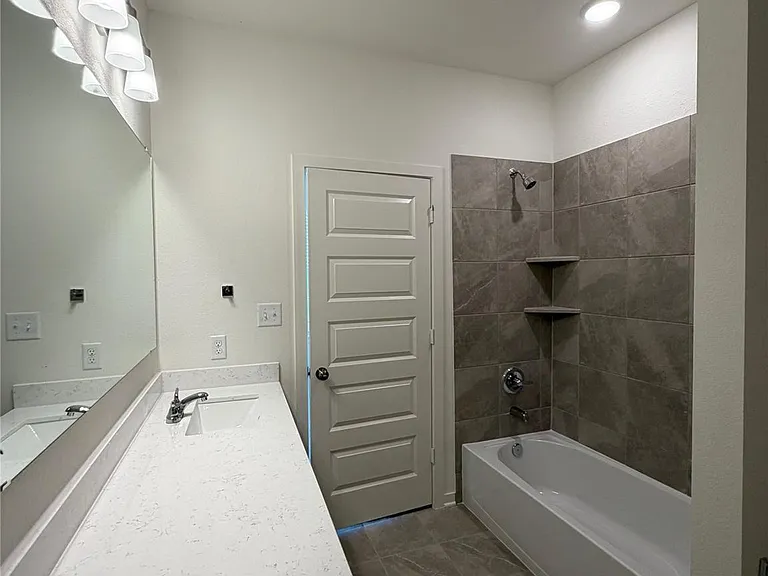 10661 Berry Br — Photo 17