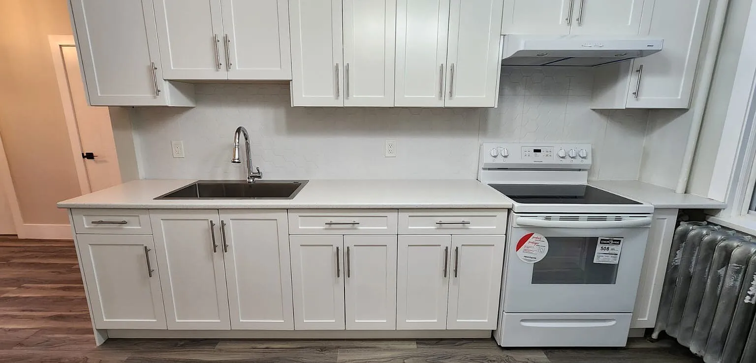 1155 Granville Street — Photo 1