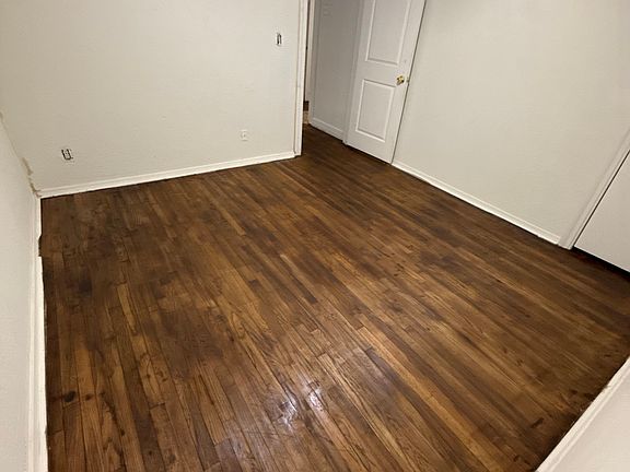 3rd image of 234 SW 45th St