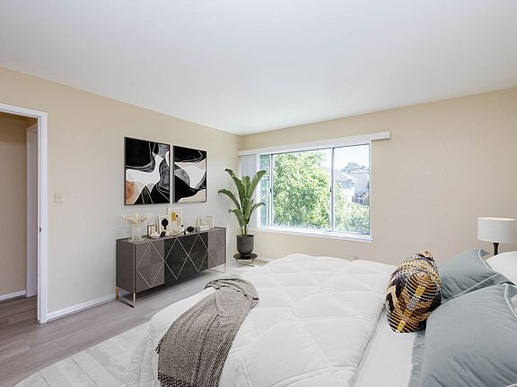 3rd image of 169 Santa Rosa Ave #316