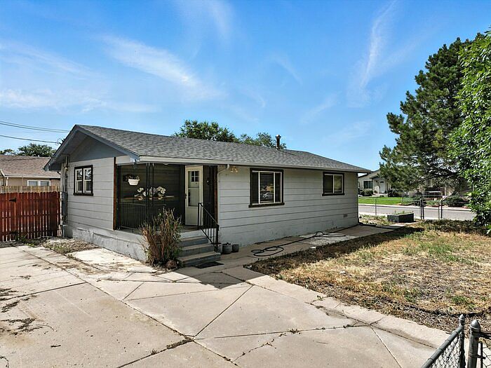 1st image of 2402 W 17th St