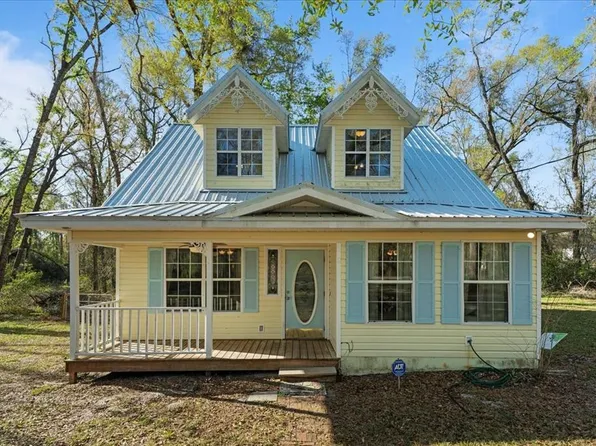 892 NE Candy Ln, Mayo, FL 32066