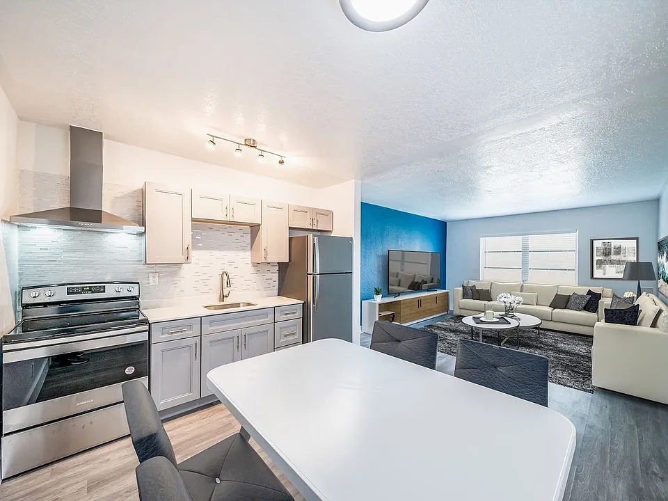 Keybay Apartments