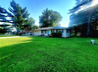 5331 Meadowbrook Dr, Fort Wayne, IN 46835