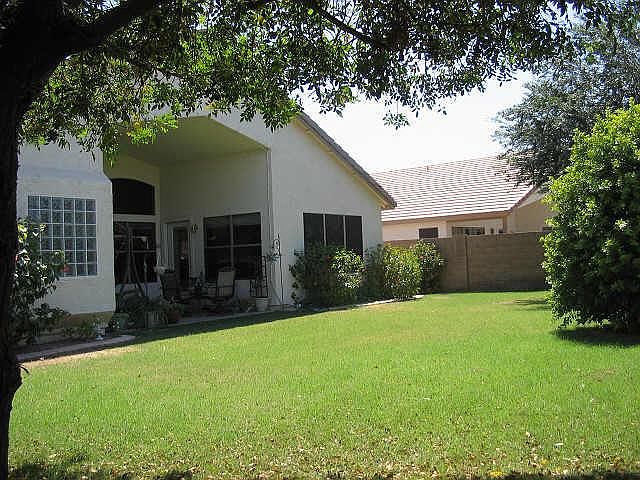 2nd image of 2276 S Catclaw Street