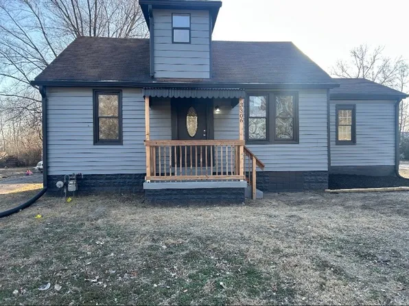 3306 Falling Springs Rd, Cahokia, IL 62206