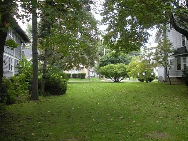 2nd image of 2056 Clifford Ave #14609