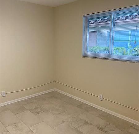 2nd image of 4440 Bougainvilla Dr APT 5