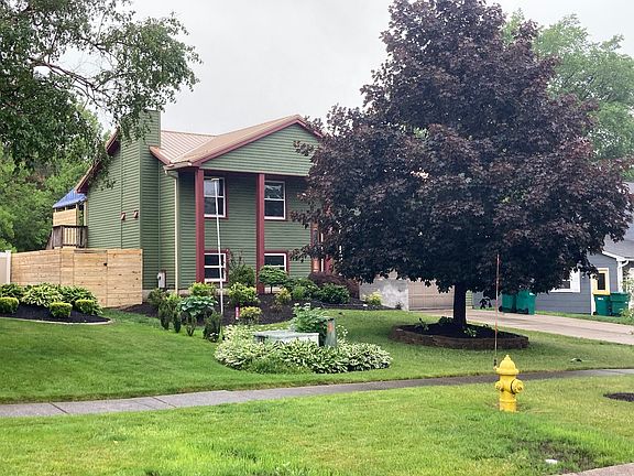 2nd image of 3659 Cumberland Ln