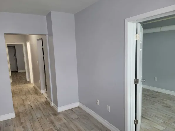 100 West 33rd Street, 100 W 33rd St, Bayonne, NJ 07002