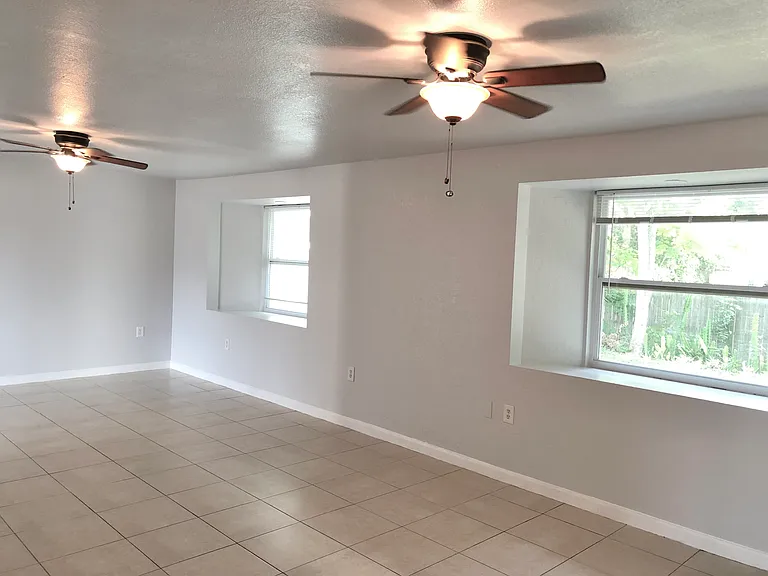 21451 Olean Blvd — Photo 14