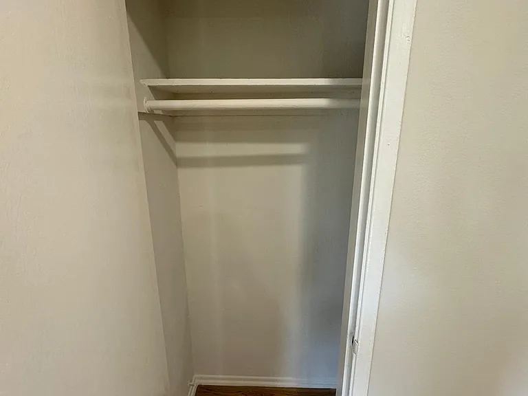 7529 Norton Ave #7 — Photo 12
