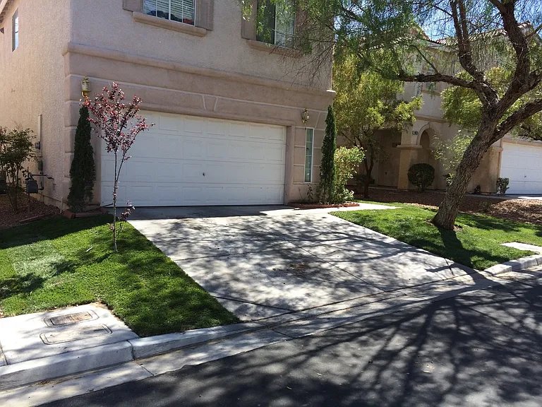 10019 Capistrello Ave — Photo 1