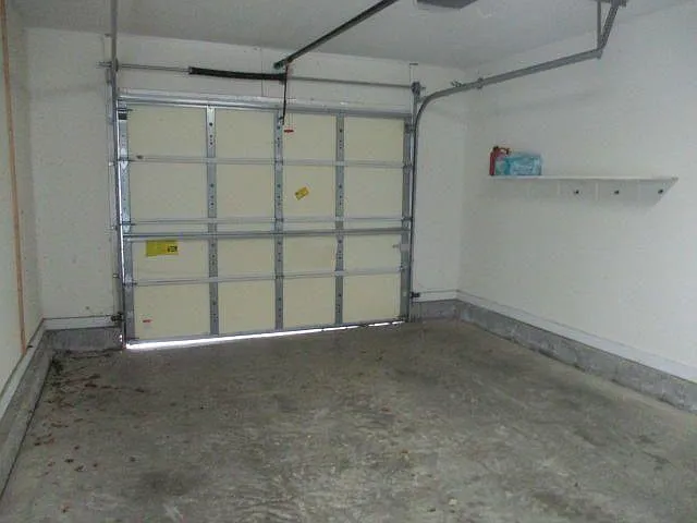 7720 Lola Cir — Photo 14