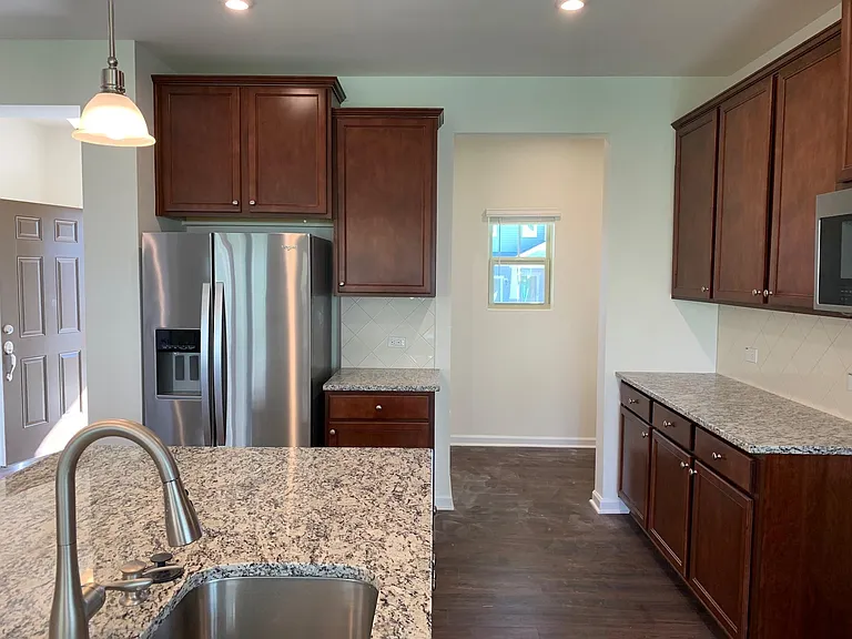 1608 Stone Rd — Photo 7