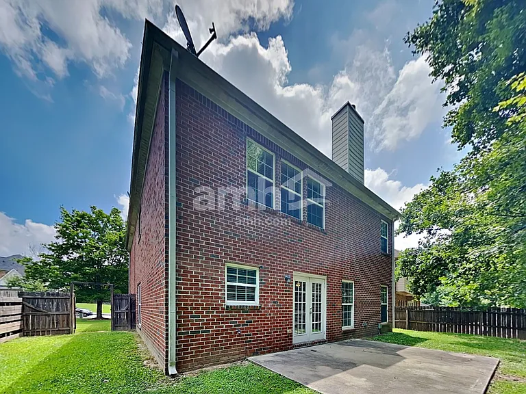 3083 Newtons Crest Cir — Photo 21