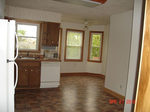 3rd image of 7836 Dearborn Ct