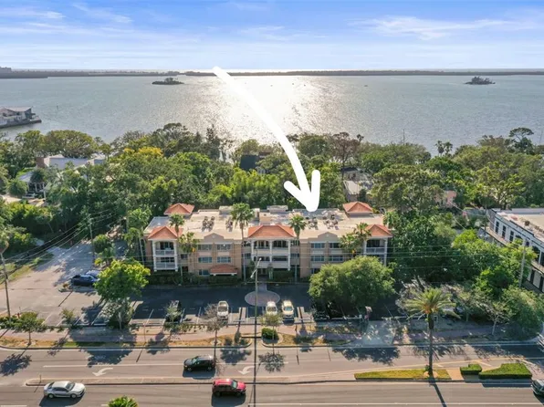 950 Broadway APT 103, Dunedin, FL 34698