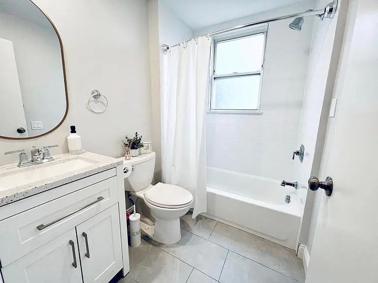 16 Rutherford Pl #1 — Photo 7