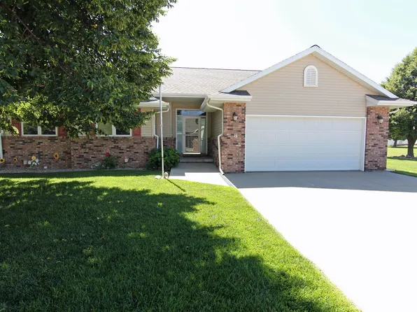 1104 E 56th St Unit 7, Kearney, NE 68847