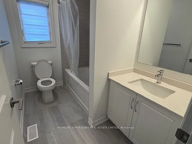 319 Bergamot Ave — Photo 9