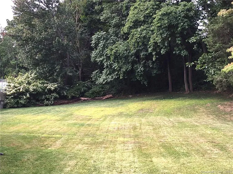 746 Lincoln Ave — Photo 23