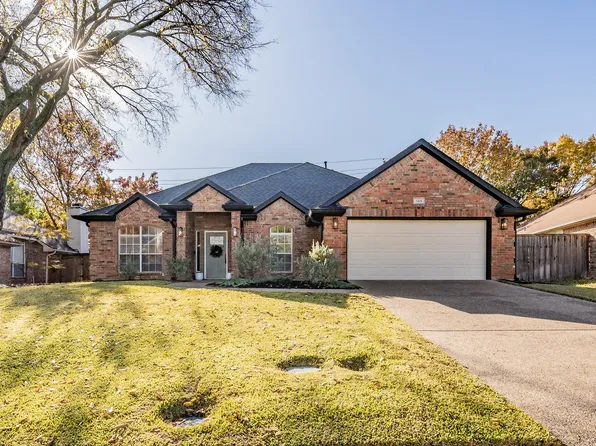 549 Avondale Dr, Grapevine, TX 76051