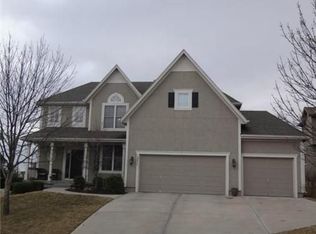 19511 W 97th St, Lenexa, KS 66220