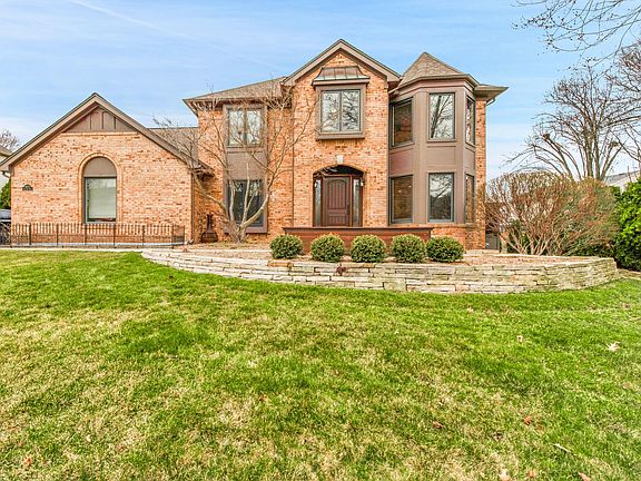 2nd image of 48770 Quail Run Dr S