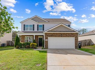 620 Prominence Rd, Columbia, TN 38401