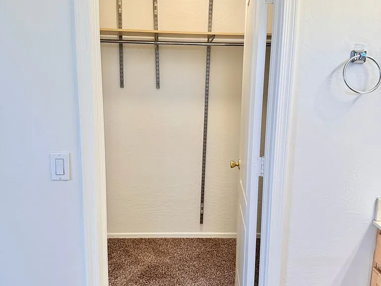 2106 W Alta Vista Rd — Photo 22